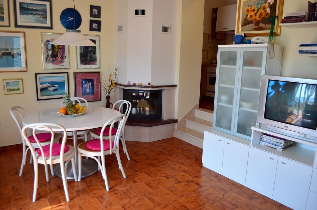 Holiday Home Nona Drage Δωμάτιο φωτογραφία